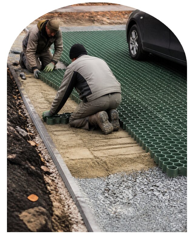 Устройство экопарковки с укреплением грунта в Прокопьевске